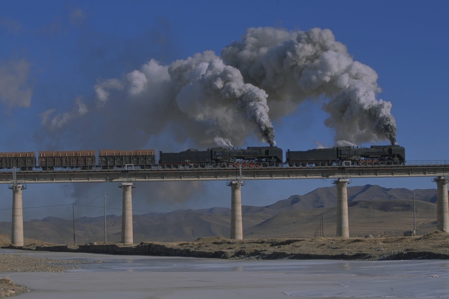 魅惑の中国鉄道風景 - MAXAM